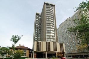 6325 North Sheridan Road, Unit 1407 Chicago, IL 60660 - Photo 1 of 1