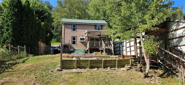 front view of house with a yard