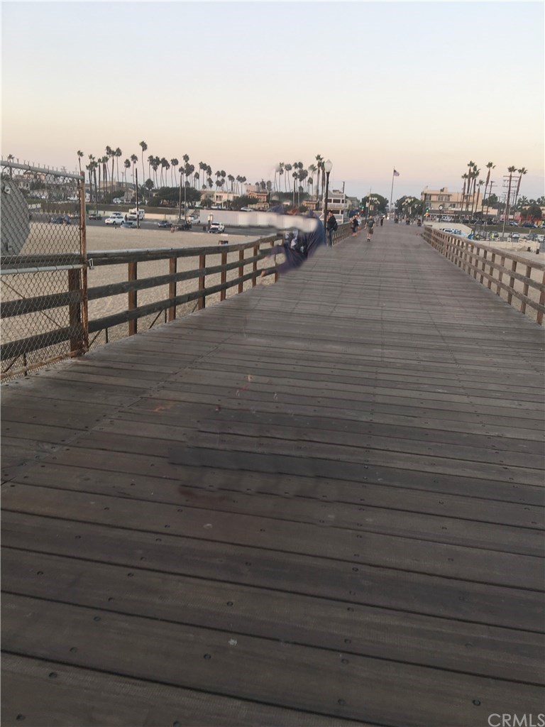 273 Harvard Lane Seal Beach, CA 90740 - Photo 30 of 43 The pier to Main St. Seal Beach is a charming town.