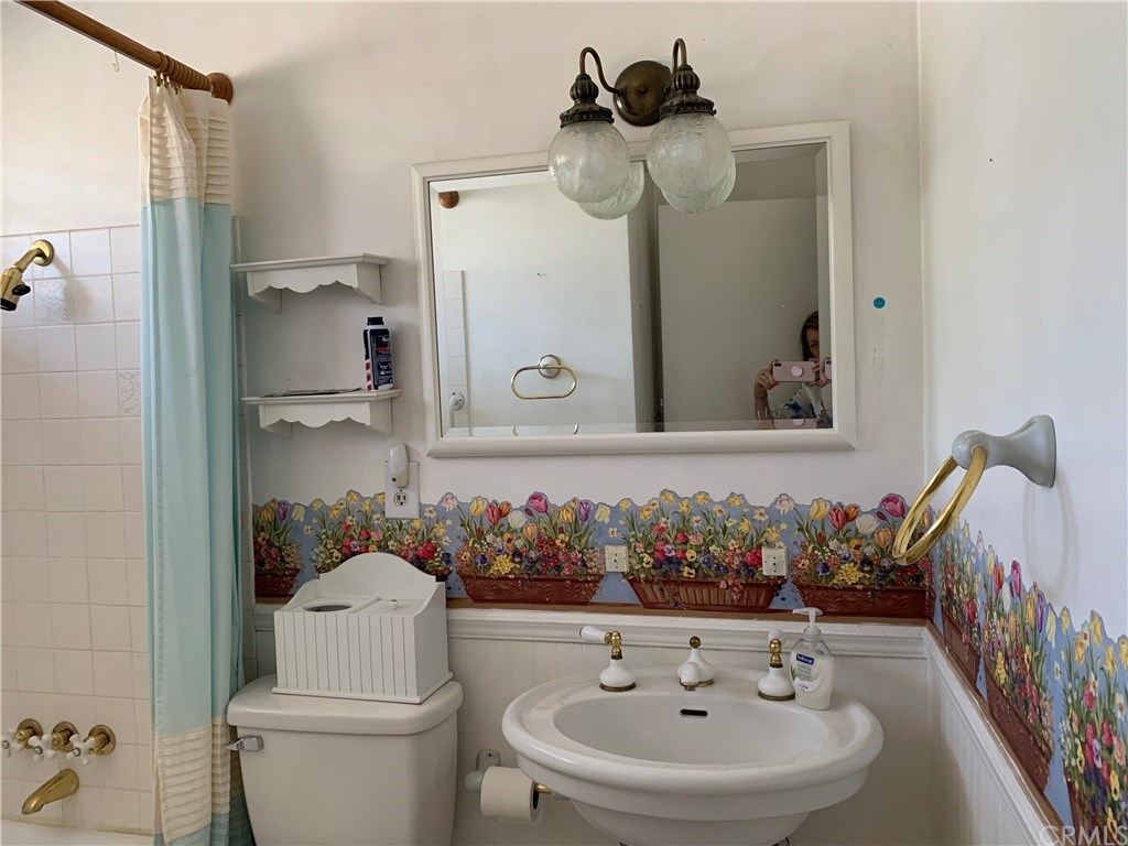 273 Harvard Lane Seal Beach, CA 90740 - Photo 10 of 43