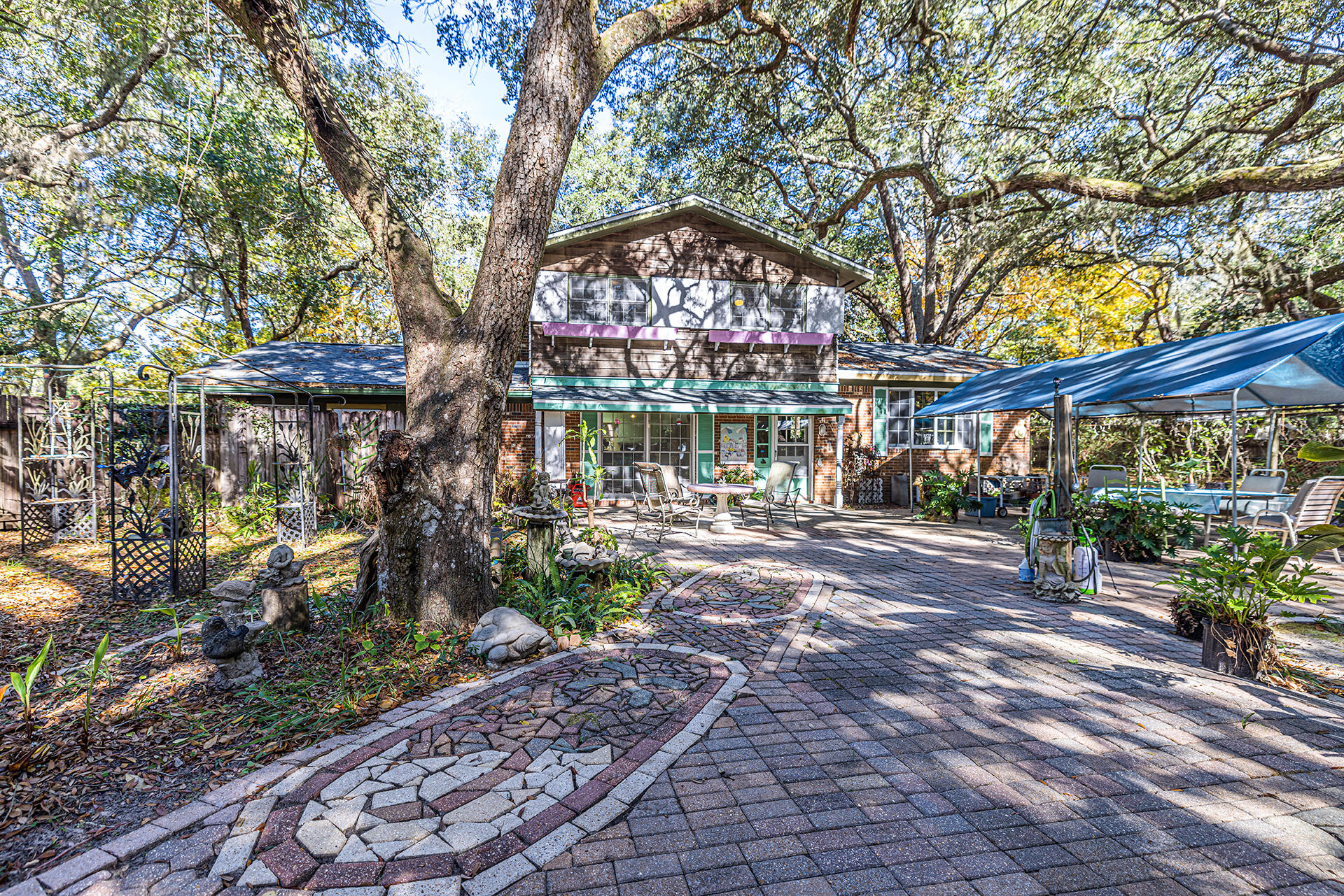 576 Satsuma Road Niceville, FL 32578 - Photo 3 of 25 03