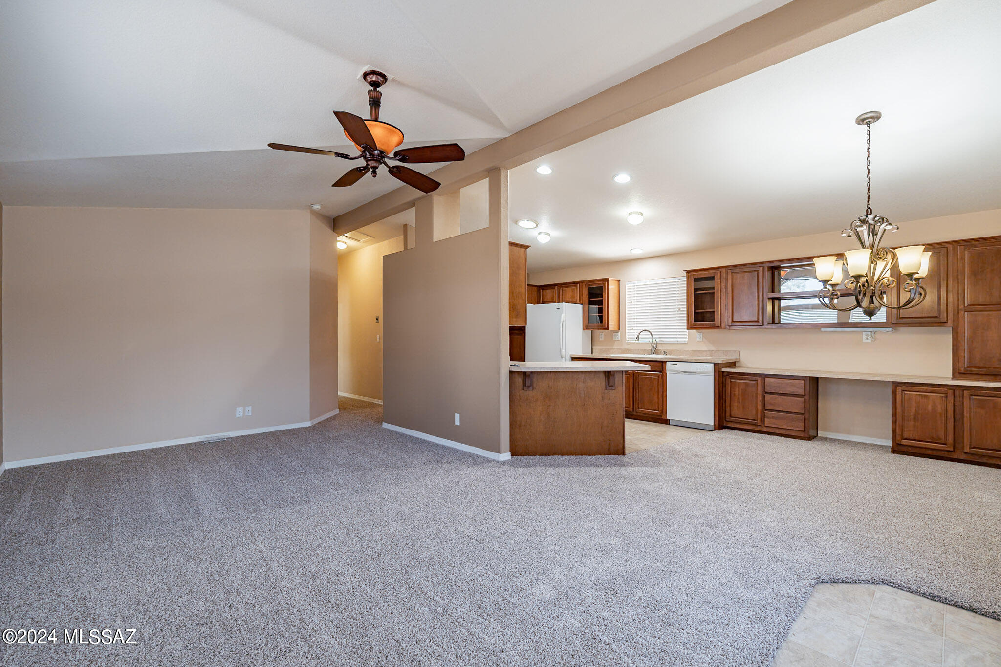 5457 West Lazy S Street Tucson, AZ 85713 - Photo 6 of 33 Gallery Image 6
