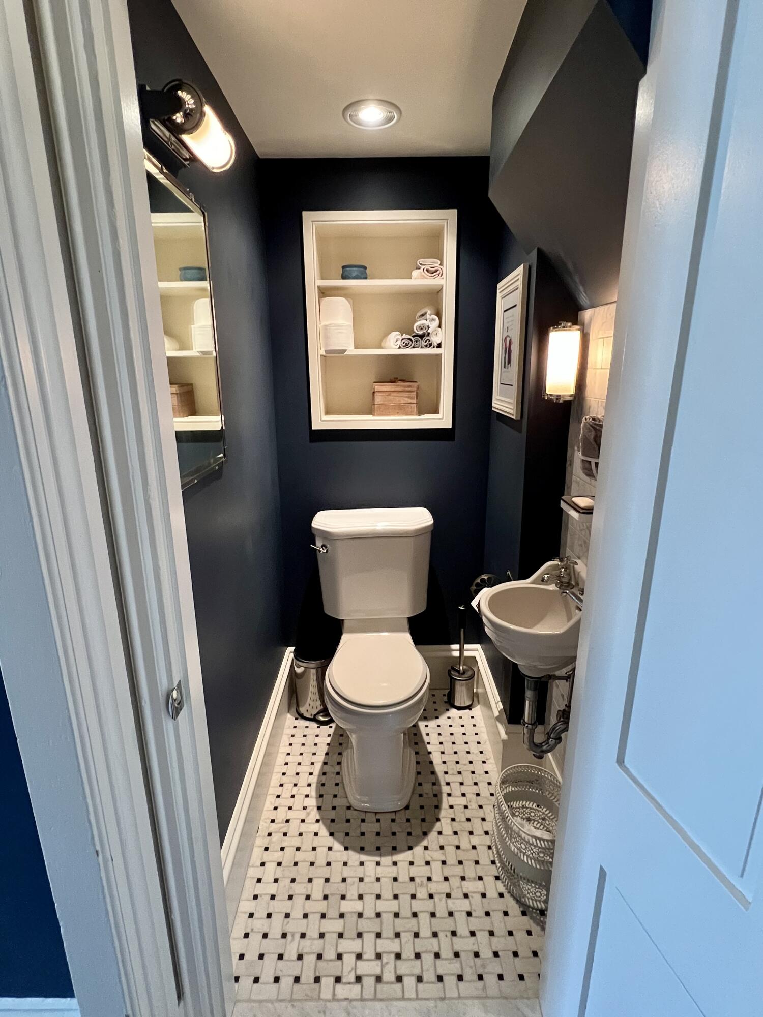 63 Main Street Yarmouth, ME 04096 - Photo 12 of 49 IMG-7387 (1)