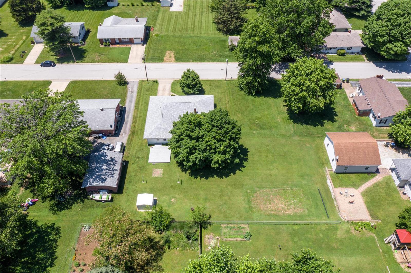 448 Monroe Street Waterloo, IL 62298 - Photo 39 of 42