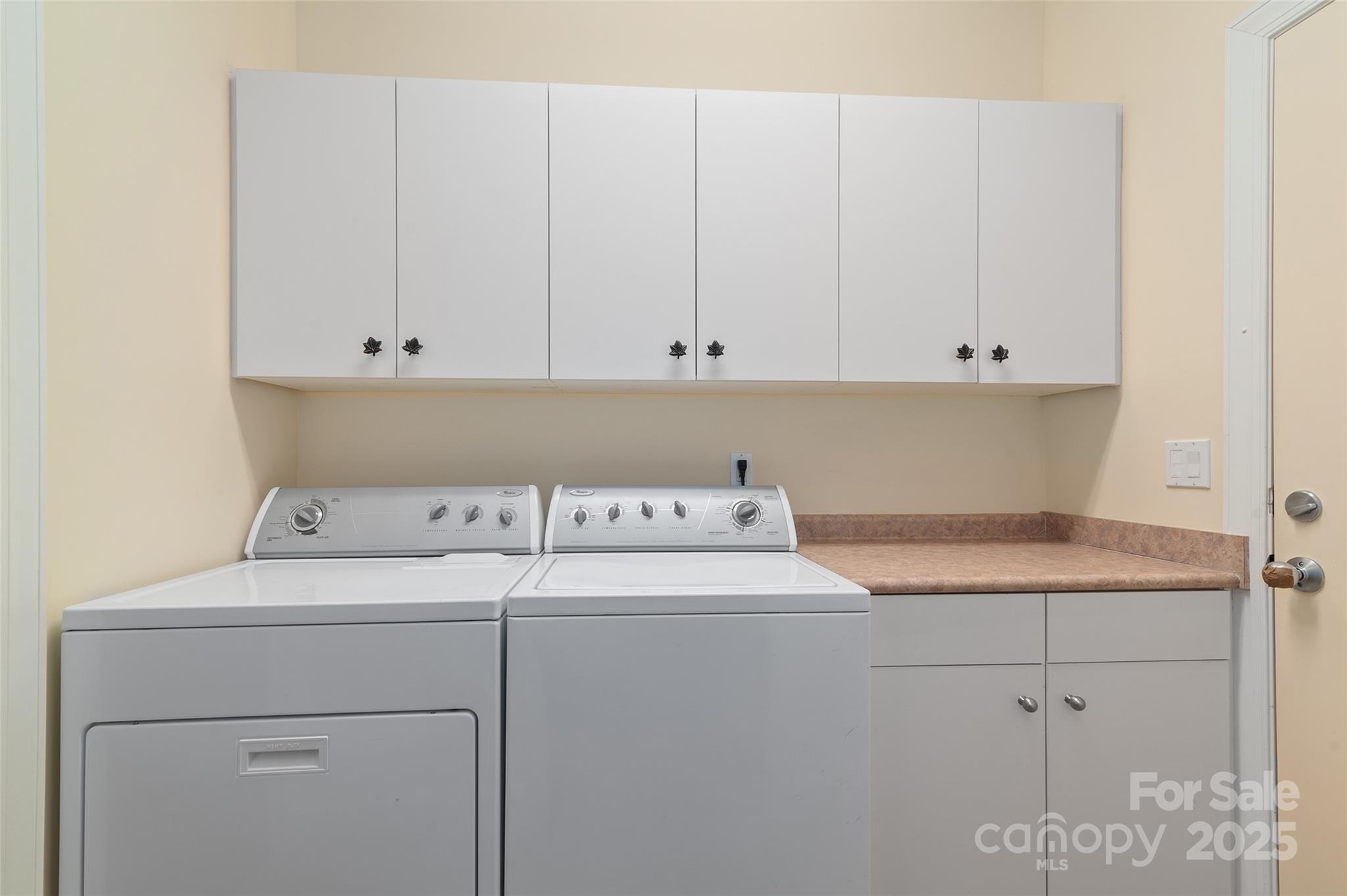 111 Augusta Circle Waynesville, NC 28786 - Photo 35 of 41 a utility room with dryer and washer