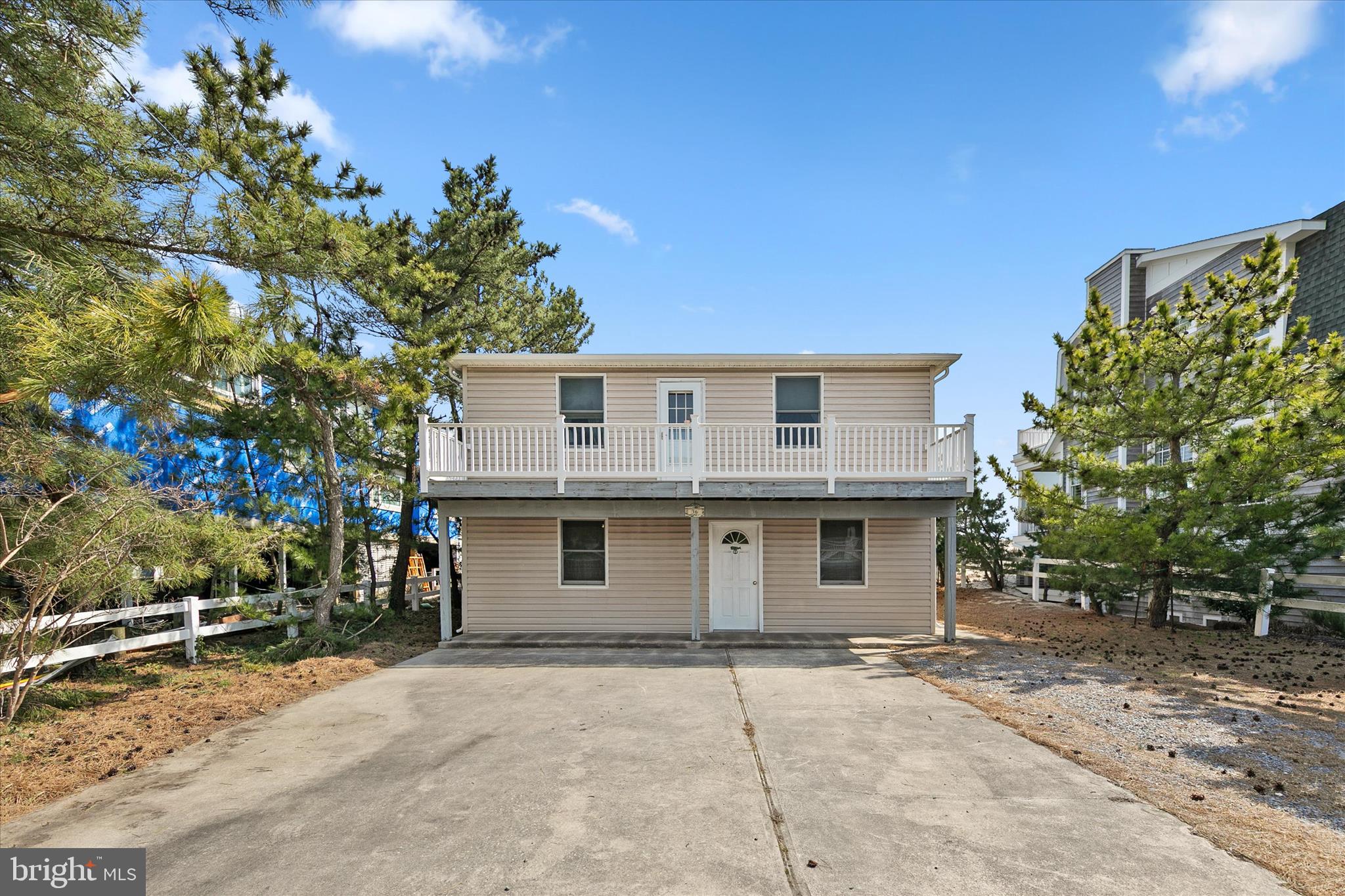 36 Dune Road Bethany Beach, DE 19930 - Photo 2 of 51