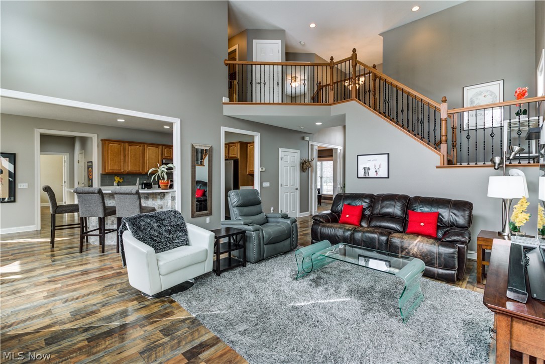 16449 Drake Road Strongsville, OH 44136 - Photo 8 of 35