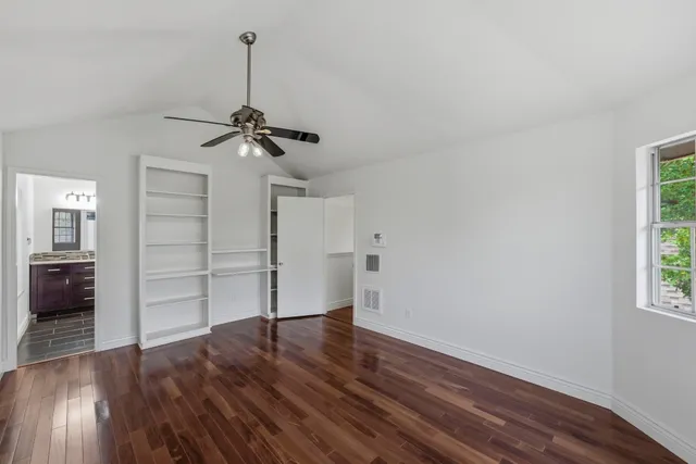 $2,400 | 9312 Roxanna Drive, Austin, TX 78748