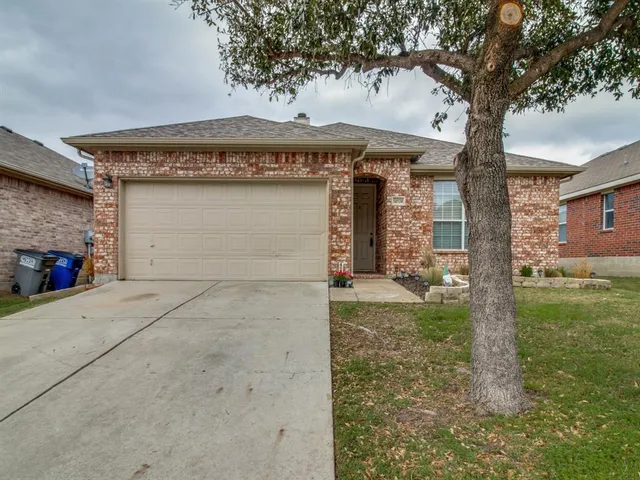 $2,000 | 14524 Crystal Lake Drive, Little Elm, TX 75068