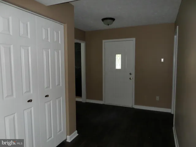 $1,700 | 279 Saint Andrews Drive, Martinsburg, WV 25403