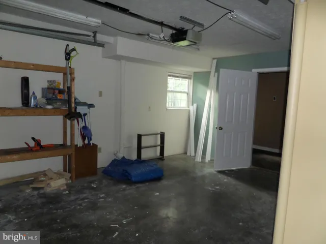 $1,700 | 279 Saint Andrews Drive, Martinsburg, WV 25403