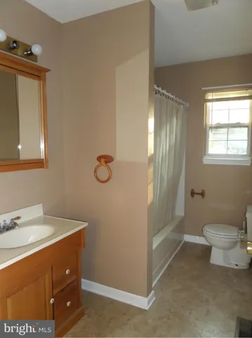 $1,700 | 279 Saint Andrews Drive, Martinsburg, WV 25403