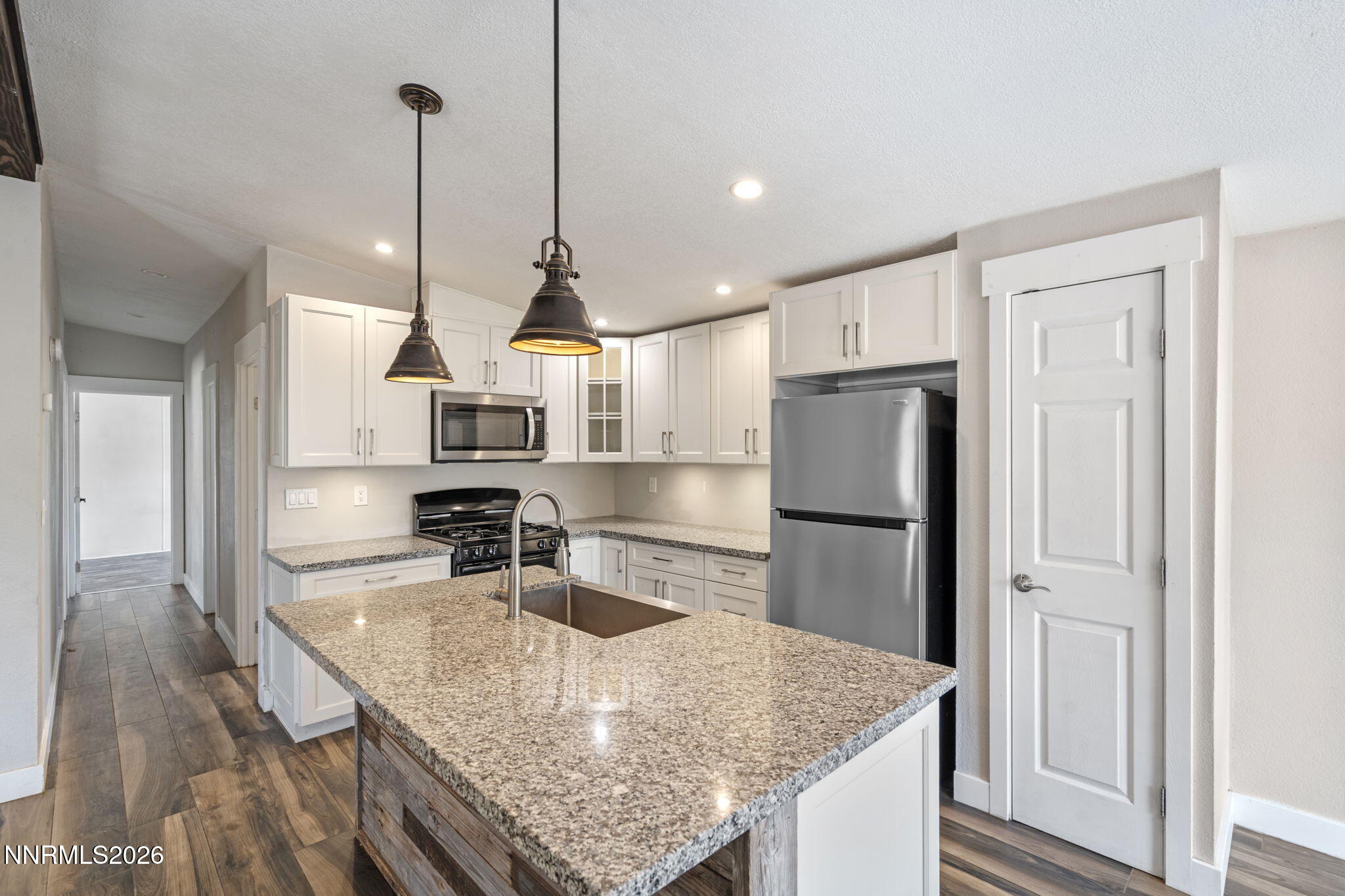 1406 Rabe Way Carson City, NV 89701 - Photo 13 of 45 21-web-or-mls-DSC09898