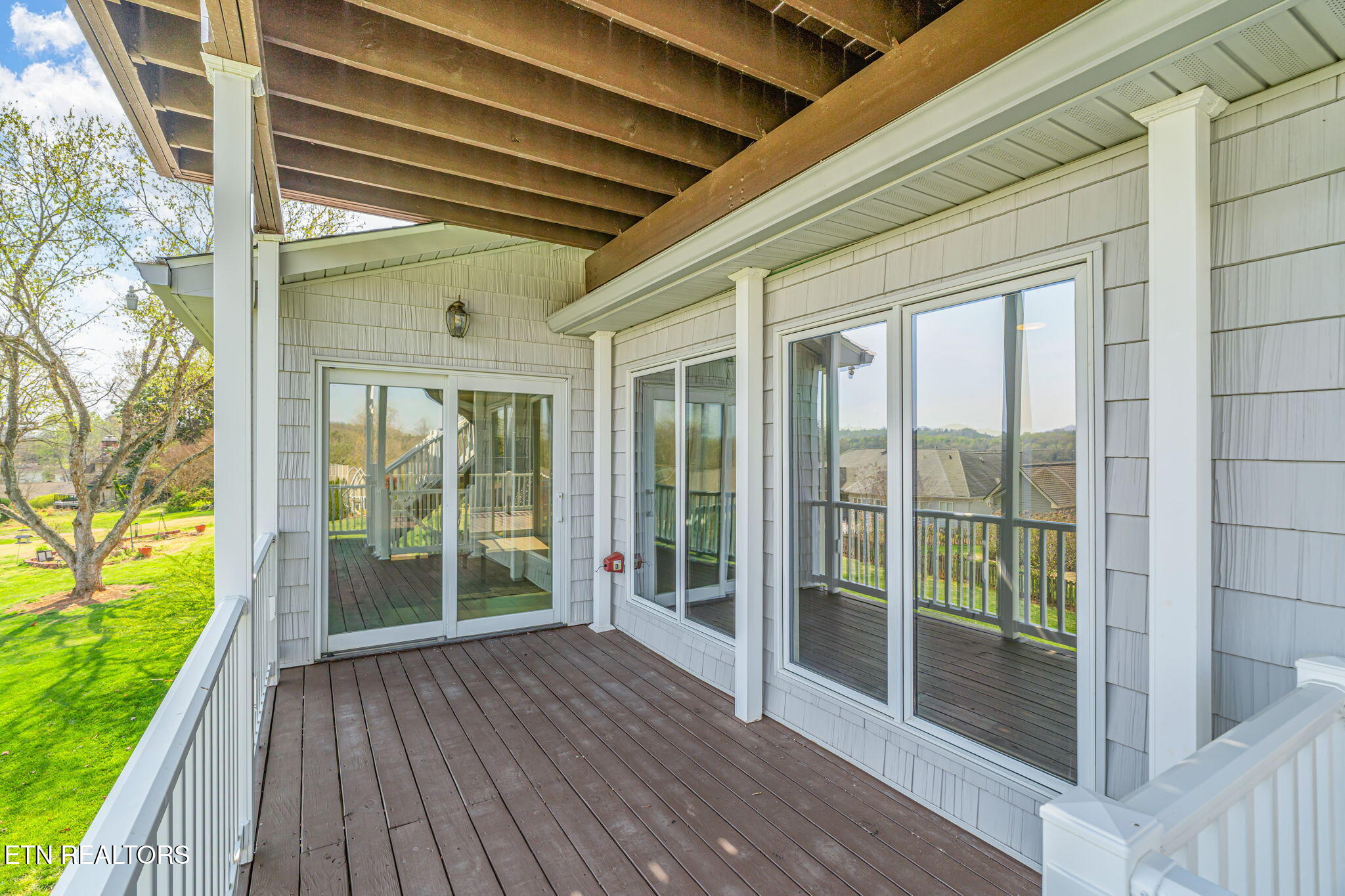 318 Cheestana Way Loudon, TN 37774 - Photo 12 of 59 17-web-or-mls-318 Cheestana Way-32