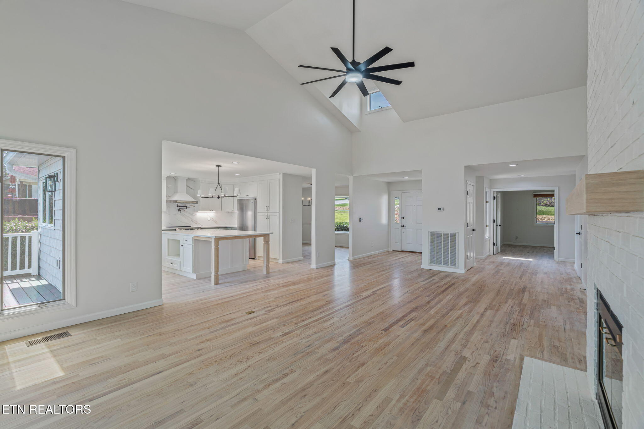 318 Cheestana Way Loudon, TN 37774 - Photo 6 of 59 10-web-or-mls-318 Cheestana Way-8