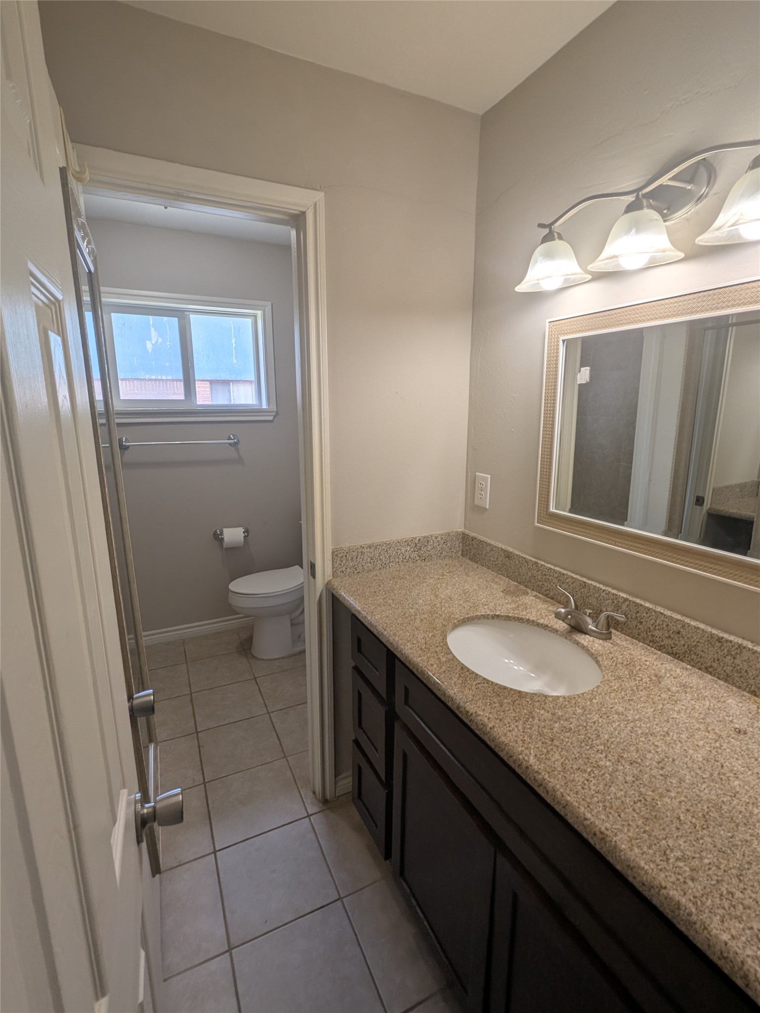 4018 Rosewin Circle Houston, TX 77047 - Photo 7 of 11