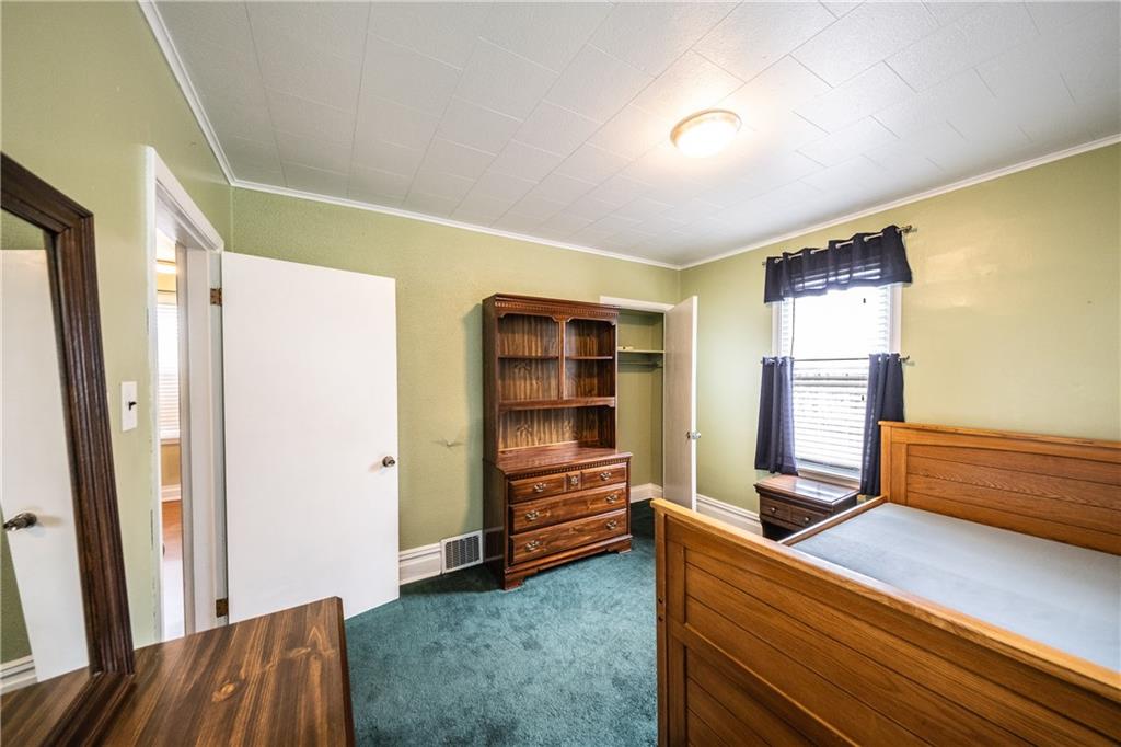 222 Ann Street McKees Rocks, PA 15136 - Photo 21 of 24 Alternate view of 2nd bedroom.