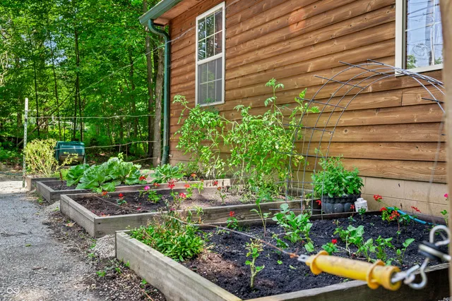 $330,000 | 7817 Center Lake Road, Nineveh, IN 46164