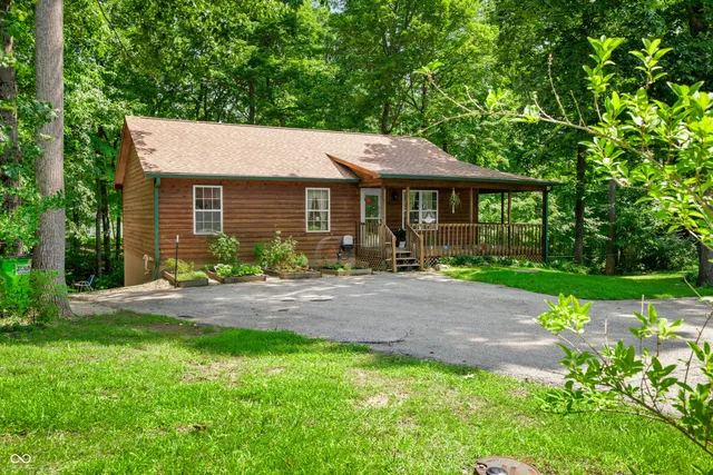 $330,000 | 7817 Center Lake Road, Nineveh, IN 46164