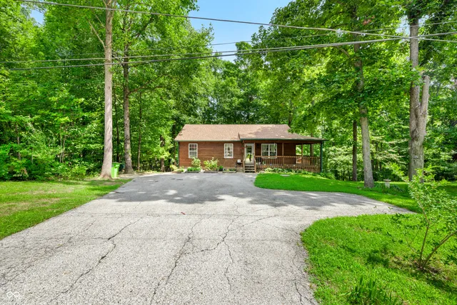 $330,000 | 7817 Center Lake Road, Nineveh, IN 46164