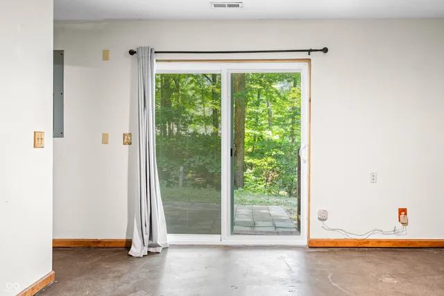 $330,000 | 7817 Center Lake Road, Nineveh, IN 46164