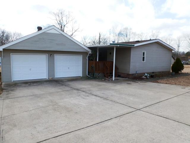 257 Harper Road Clarksville, TN 37043 - Photo 2 of 20 TRUE 2 Car Detached Garage (with Door openers ) Concrete Drive too!