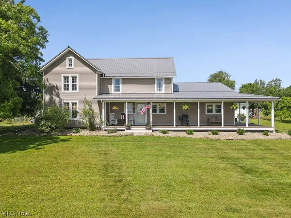 $699,900 | 11925 Lippincott Road, East Rochester, OH 44625