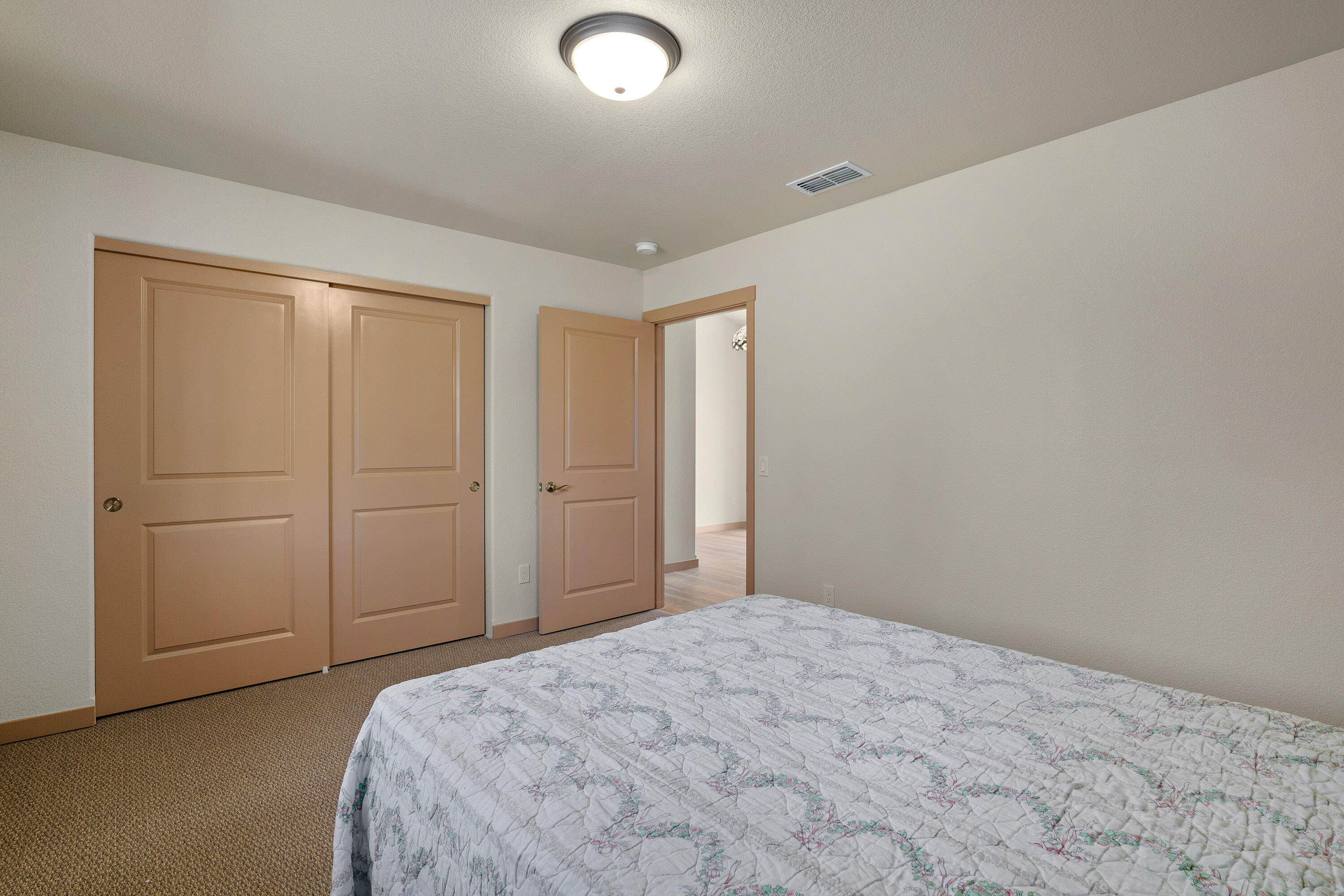 2410 Robertson Bridge Road Grants Pass, OR 97526 - Photo 25 of 46 RB Final (26)