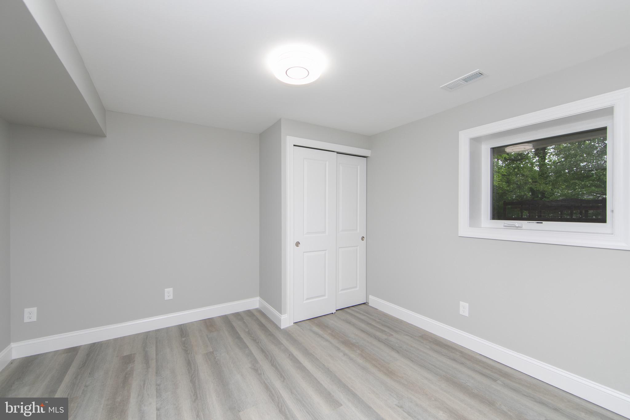 14 Edgehill Road Gibbsboro, NJ 08026 - Photo 33 of 44
