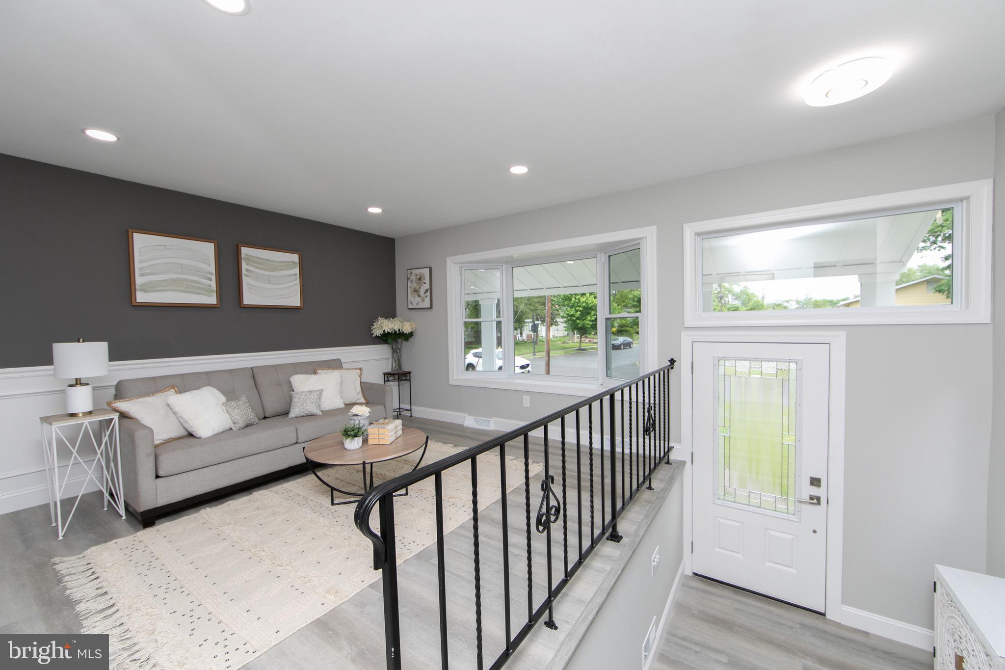14 Edgehill Road Gibbsboro, NJ 08026 - Photo 5 of 44