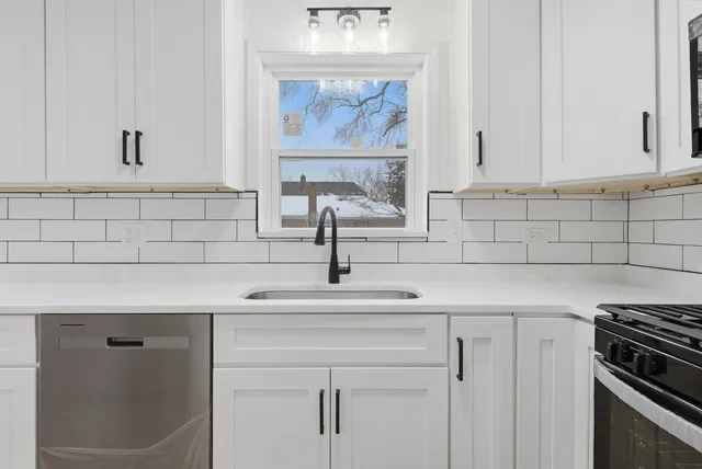 $259,900 | 12358 South Lowe Avenue, Chicago, IL 60628