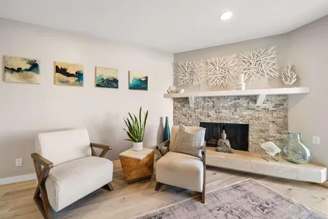 $1,395,000 | 6827 El Fuerte Street, Carlsbad, CA 92009