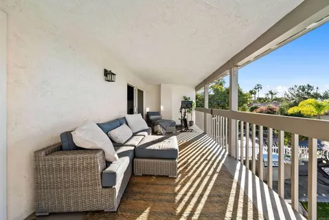 $1,395,000 | 6827 El Fuerte Street, Carlsbad, CA 92009