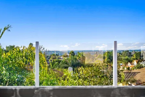 $1,395,000 | 6827 El Fuerte Street, Carlsbad, CA 92009