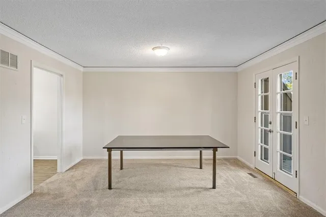 $249,500 | 10248 CedarBrooke Lane, Kansas City, MO 64131