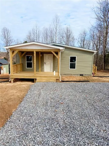 $229,900 | 253 Ridge Top Road, North Wilkesboro, NC 28659