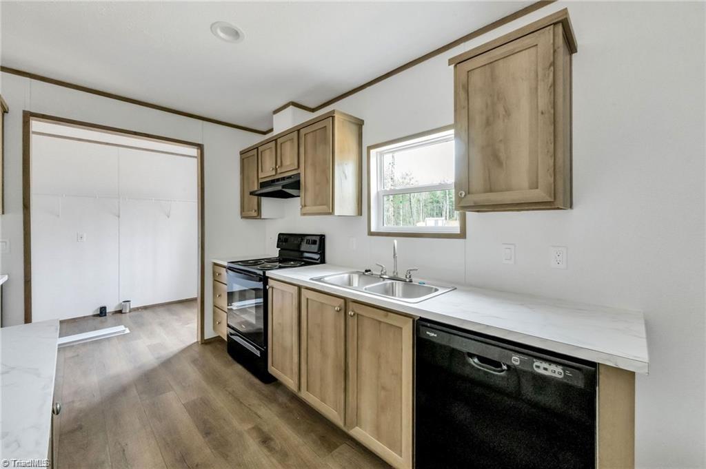 253 Ridge Top Road North Wilkesboro, NC 28659 - Photo 11 of 32