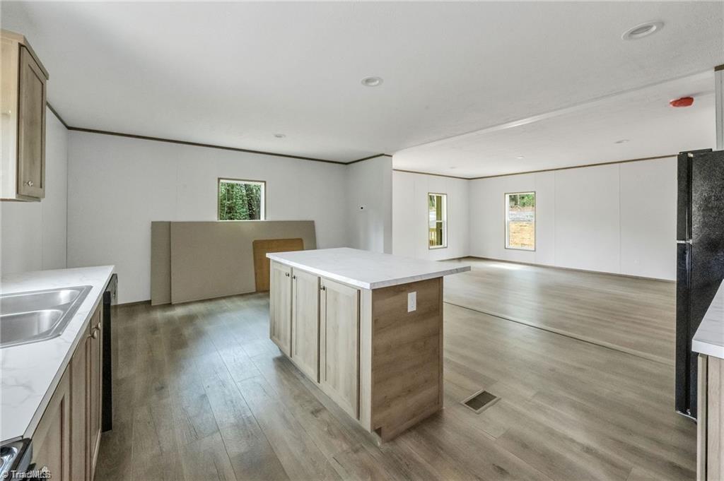 253 Ridge Top Road North Wilkesboro, NC 28659 - Photo 14 of 32