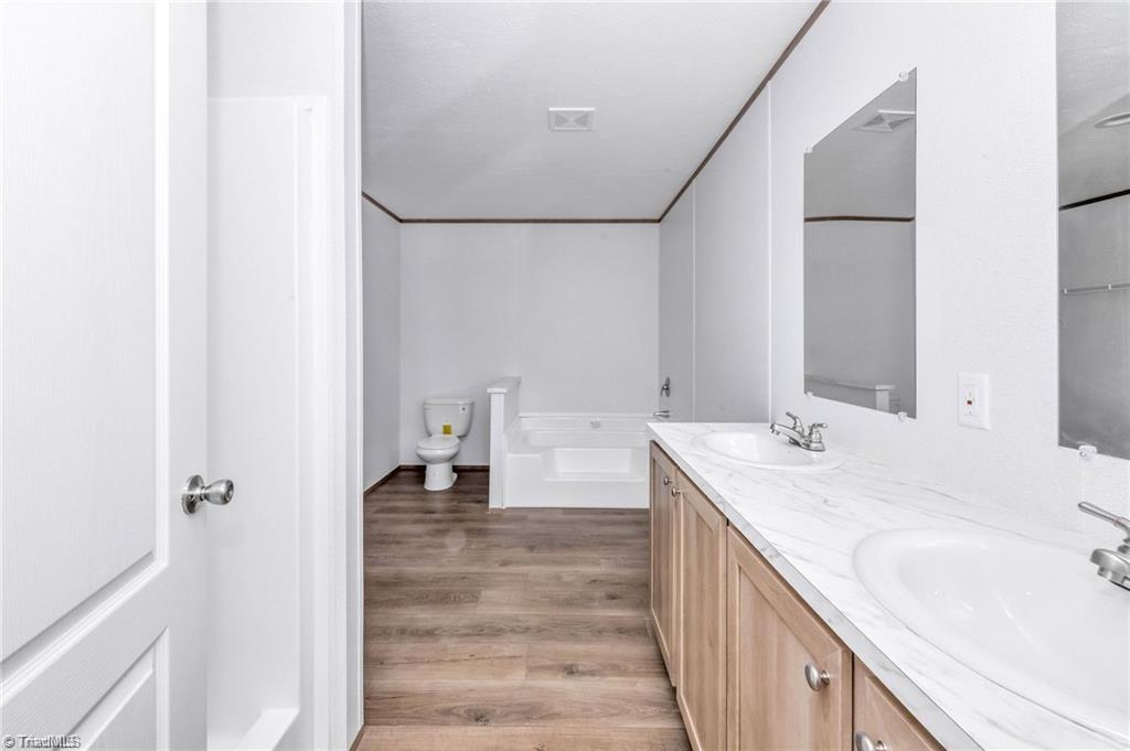 253 Ridge Top Road North Wilkesboro, NC 28659 - Photo 29 of 32