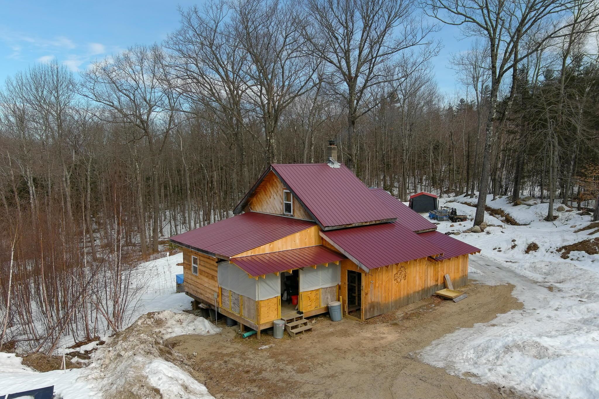 110 Dean Road Danbury, NH 03230 - Photo 1 of 34 Gallery Image 1