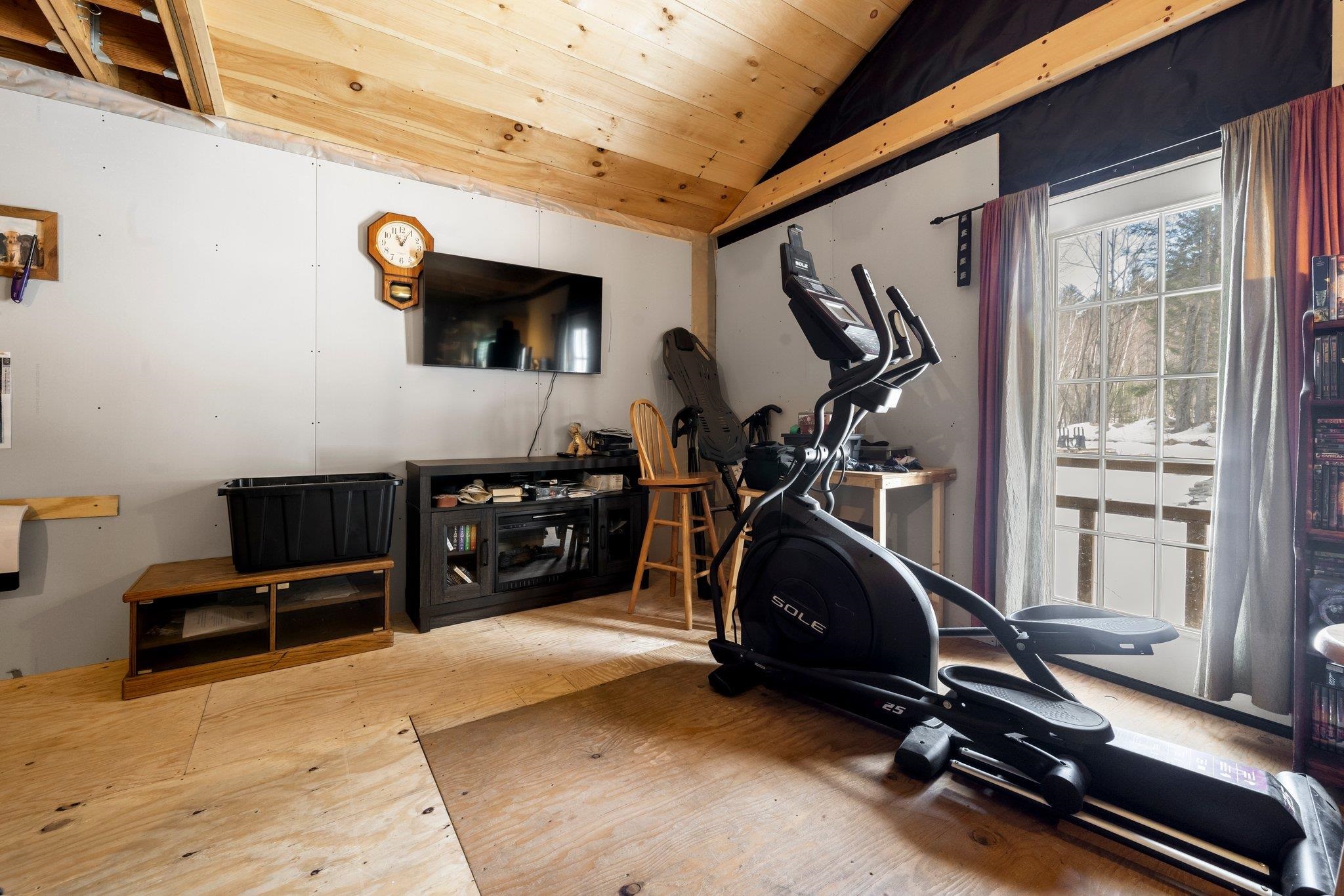 110 Dean Road Danbury, NH 03230 - Photo 3 of 34 Gallery Image 3