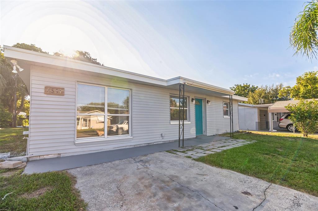 4554 Nimmer Drive New Port Richey, FL 34652 - Photo 2 of 19