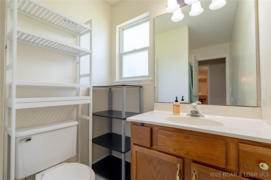 2526 North Business Rte 5 Camdenton, MO 65020 - Photo 17 of 46