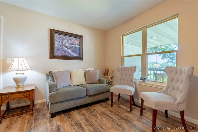 $275,000 | 2526 North Business Rte 5, Camdenton, MO 65020