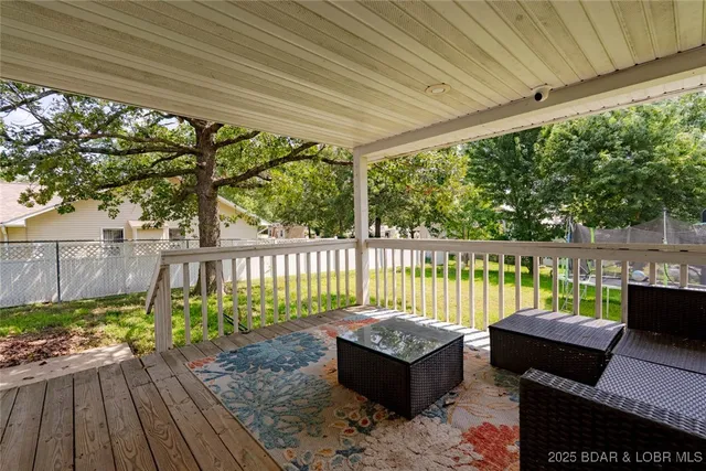 $275,000 | 2526 North Business Rte 5, Camdenton, MO 65020