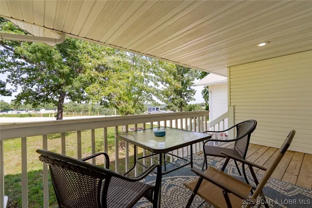 $275,000 | 2526 North Business Rte 5, Camdenton, MO 65020