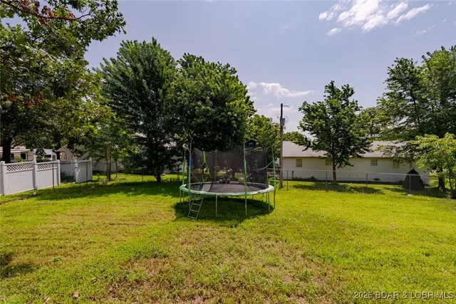 $275,000 | 2526 North Business Rte 5, Camdenton, MO 65020