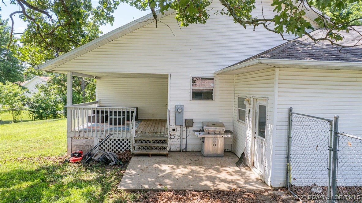 2526 North Business Rte 5 Camdenton, MO 65020 - Photo 36 of 46