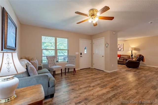 $275,000 | 2526 North Business Rte 5, Camdenton, MO 65020