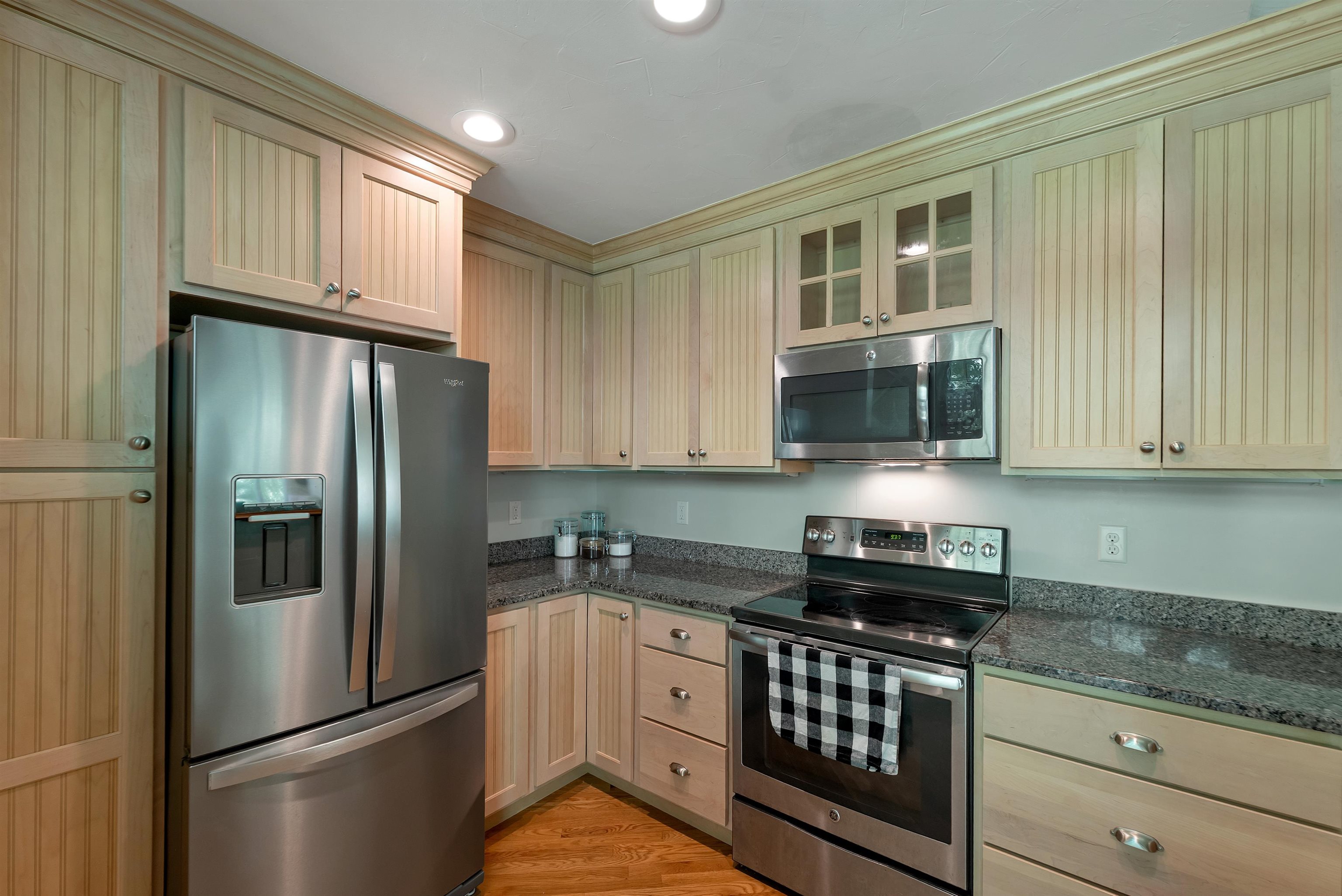 4 Farmhouse Road Wolfeboro, NH 03894 - Photo 16 of 42